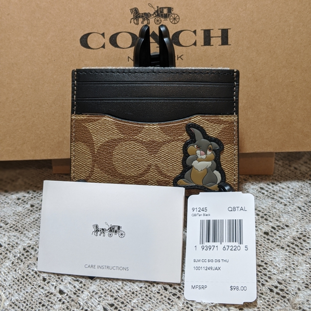 NWT Coach Card Case with Thumper - Picture 3 of 4